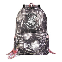 School Of Witchcraft And Wizardry Badge Usb Youth Student Backpack For Men And Women's Leisure Travel Backpack